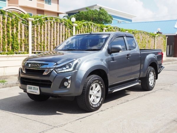 Isuzu dmax all new 3.0 DDi blue power สเปซแคป V-CORSS (MNC) MY 2018 เกียร์ธรรมดา 4WD